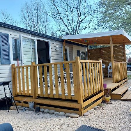 Mobil Home Tout Confort 6 Personnes Climatise Au Pied Du Luberon La Roque-d'Antheron Buitenkant foto